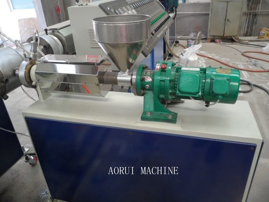 ماشین آلات تولید لوله های پلاستیکی تک پیچ ، خط اکستروژن لوله PE برای آب شیرین