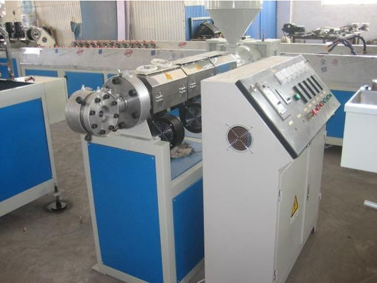 قیمت خوب دستگاه اکسترودر پیچ دوقلوی پی وی سی 380v PVC ، سر و صدای کم آنلاین