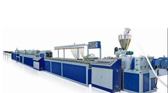 قیمت خوب خط اکستروژن مشخصات پلاستیک دوقلو اتوماتیک ، ماشین اکستروژن Plate PVC آنلاین