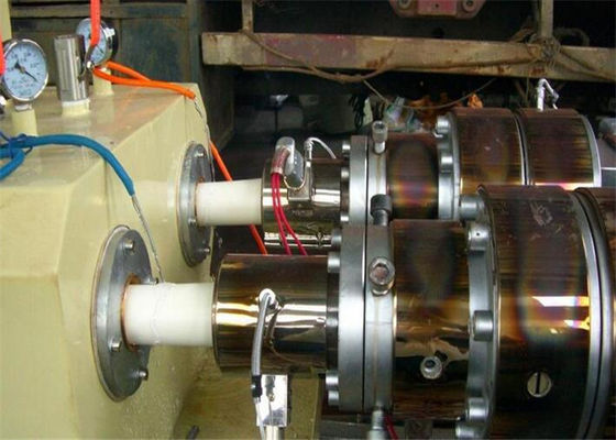 قیمت خوب خط تولید لوله های پلاستیکی دو پیچ مخروط با قدرت بالا 380-700KG / H آنلاین