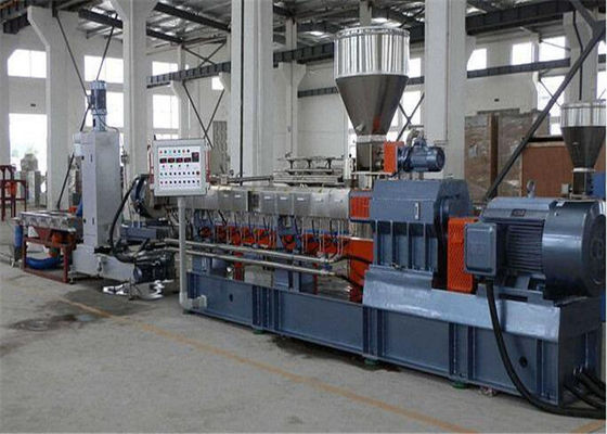 قیمت خوب ماشین آلات گرانولهای پلاستیکی PP / PE / PET دو پیچ برای بازیافت پلاستیک آنلاین