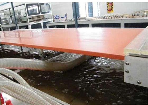 قیمت خوب خط تولید بورد کاملاً اتوماتیک WPC ، خط تولید بورد فوم PV / ISO9001 PVC آنلاین