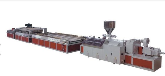 قیمت خوب ماشین آلات کامپوزیت اکسترودر / چوب پلاستیکی کامپوزیت PVC + Wood آنلاین