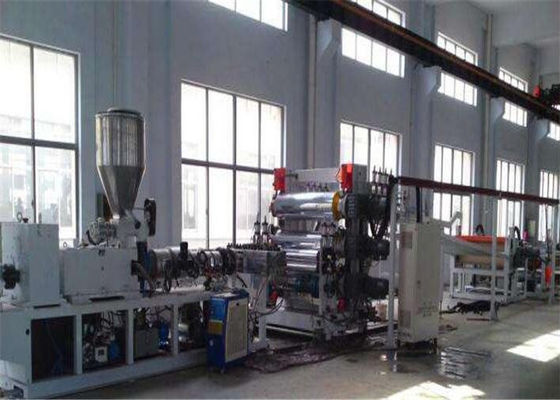 قیمت خوب PVC WPC ورق پلاستیک خط اکستروژن خط تولید ورق فوم PVC برای دکوراسیون آنلاین
