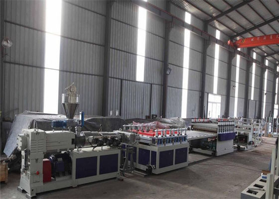 قیمت خوب دستگاه ساخت اتوماتیک هیئت مدیره فوم PVC پوسته اتوماتیک Celluka PVC آنلاین