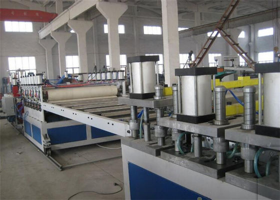 قیمت خوب دستگاه تخته کف فوم PVC با راندمان بالا ، خط اکستروژن تخته پلاستیکی دو پیچ آنلاین