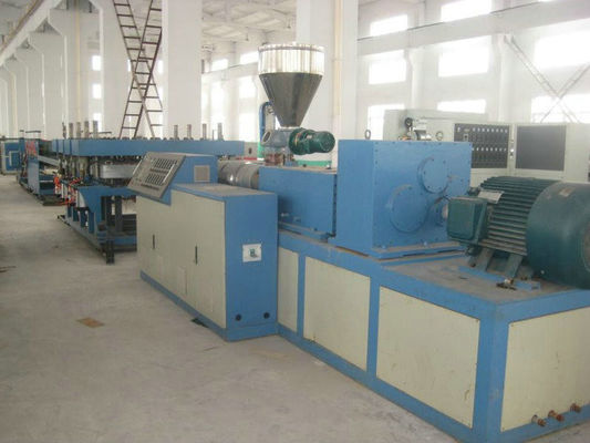 قیمت خوب اکسترودر ورق فوم پوستی کاملاً اتوماتیک برای خط تولید تخته PVC آنلاین