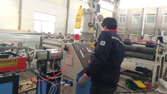 دستگاه اکستروژن لوله موجدار تک جداره HDPE با راندمان بالا SJ65/33