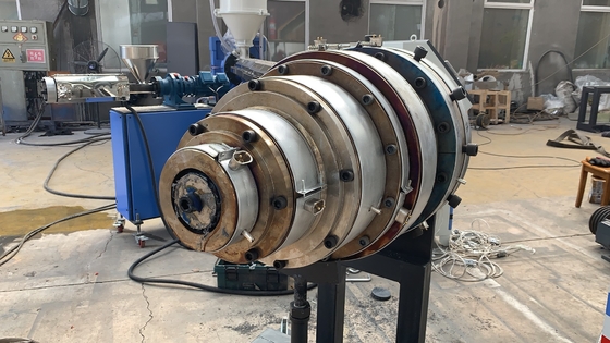 خط اکستروژن لوله HDPE با سرعت بالا برای تامین آب، تجهیزات تولید لوله HDPE PE با قطر بزرگ