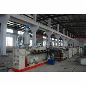قیمت خوب WPC Foamed Board اکسترودر دو پیچ پیچ اتوماتیک کامل برای ساخت و ساز آنلاین