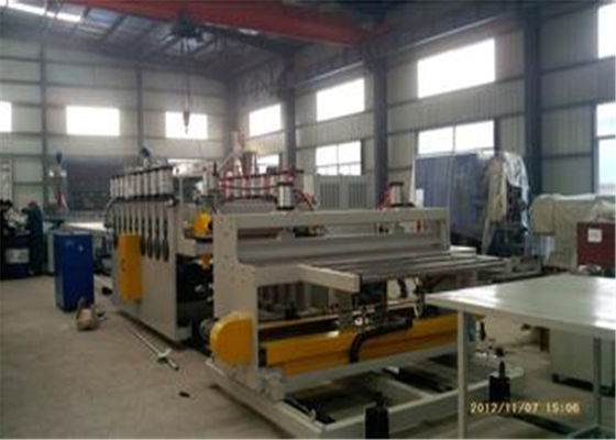 قیمت خوب دستگاه تخته کف کف حمام PVC WPC بازیافتی ، اکسترودر پیچ دوقلو مخروطی آنلاین