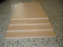 قیمت خوب دستگاه بورد فوم WPC با دستگاه Emboss و دستگاه سنباده آنلاین